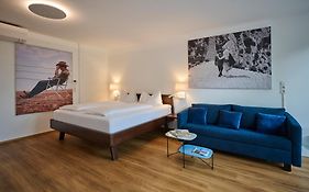 Charmantes Apartment mit Garten über Bregenz
